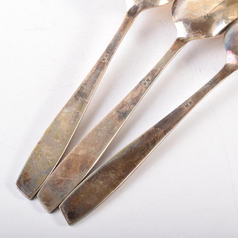 銀製　花刻　スプーン　3点　合計約47g　ケース付　N　6987