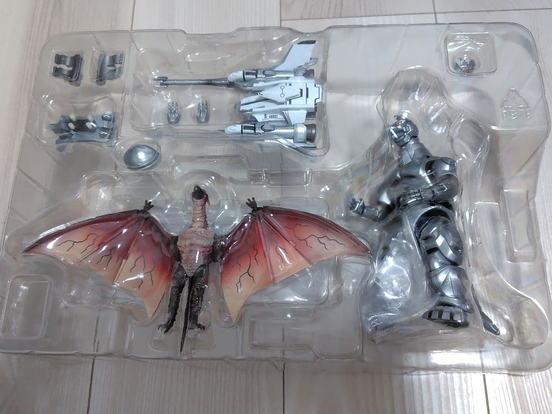 S.H.MonsterArtsメカゴジラ(1993)＆ガルーダ＆ファイヤーラドン