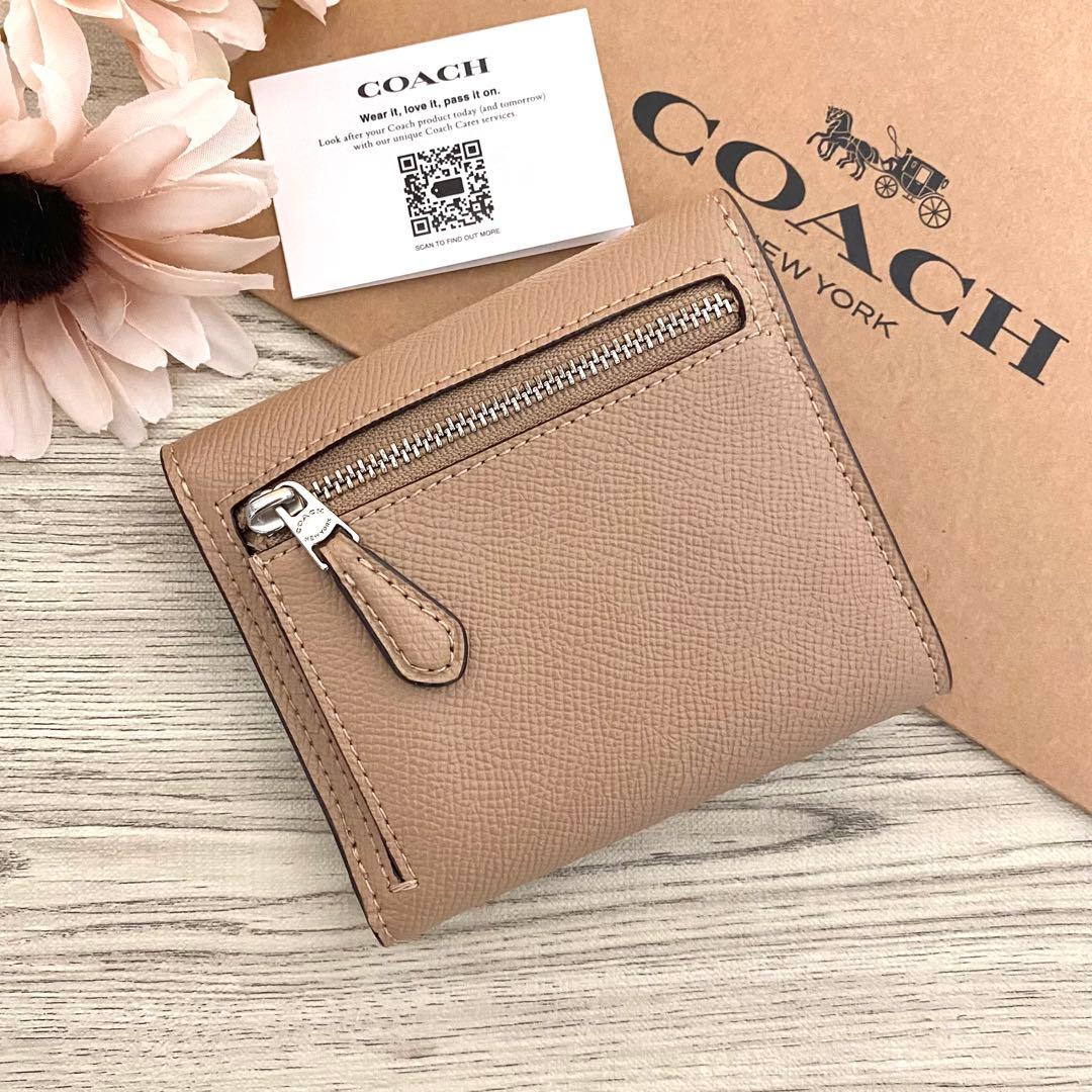 新品未使用】COACH コーチ 折り財布 ベージュ レザー 三つ折り財布
