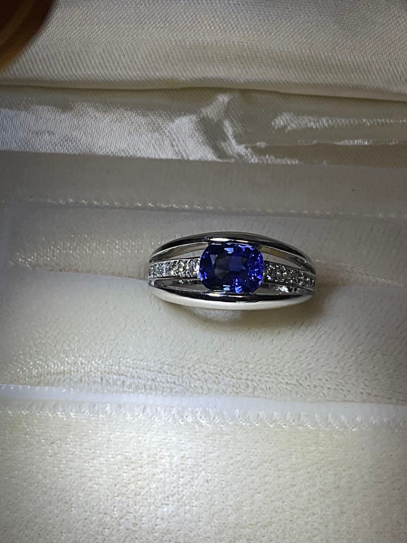 k18WG サファイアダイヤモンドリング とろ様用