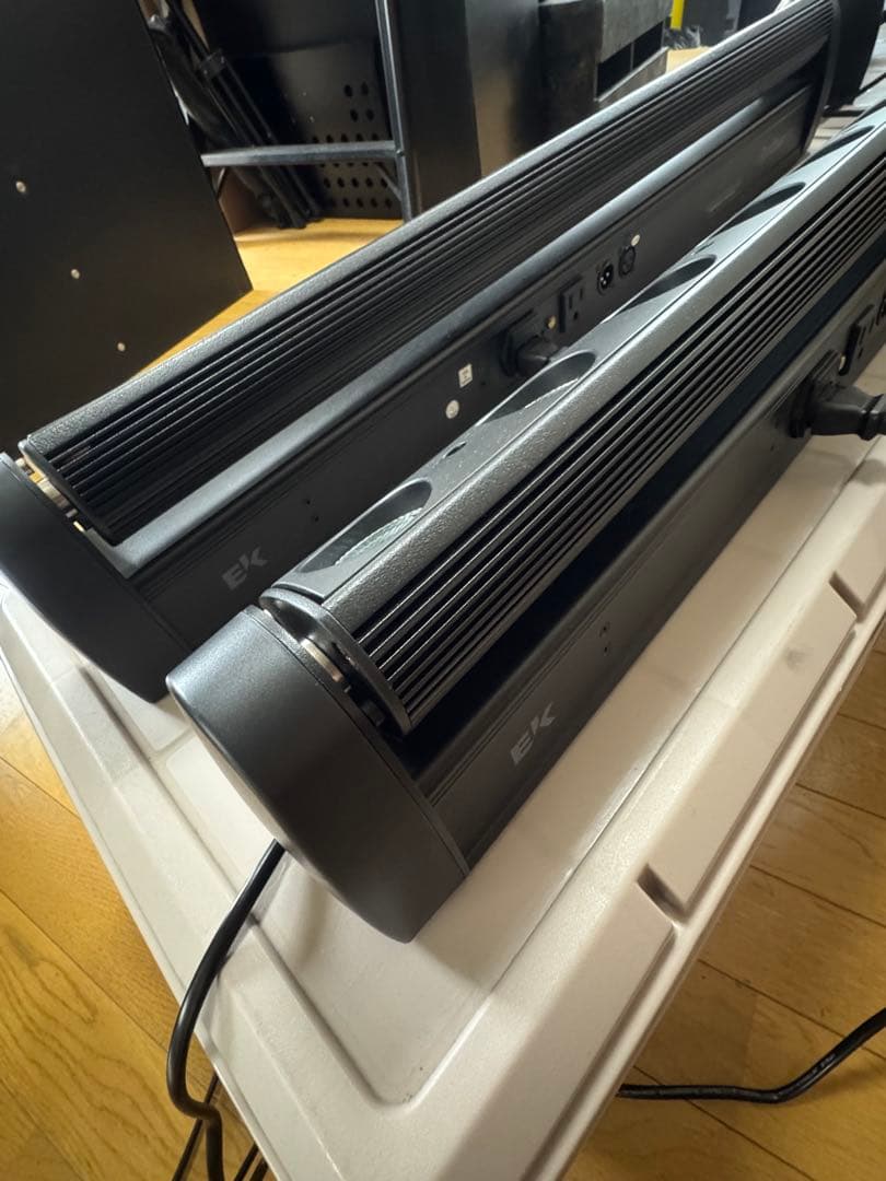 NiTEC ROLLBAR T10 LEDウォッシャー/ビームエフェクト 4台