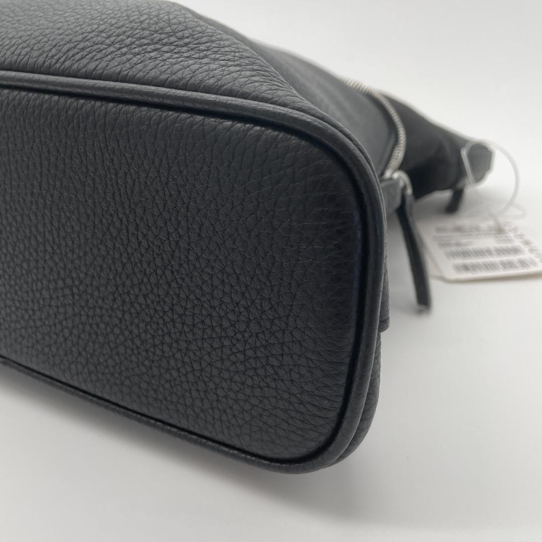 05　メゾンマルジェラ 5AC ディアスキンショルダーバッグ　レザーBAG