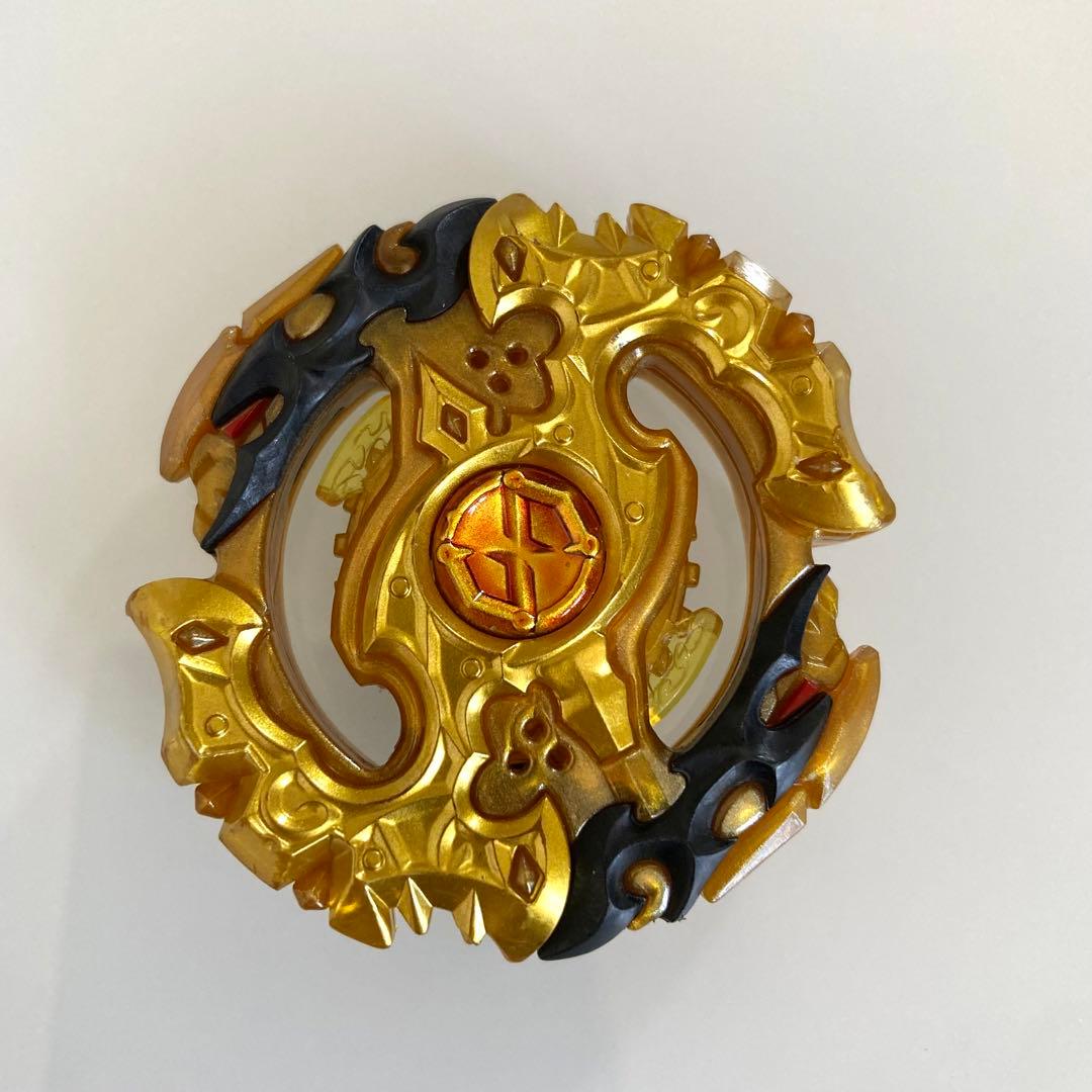 ベイブレードバースト スプリガンレクイエム 金斧ver. - メルカリ
