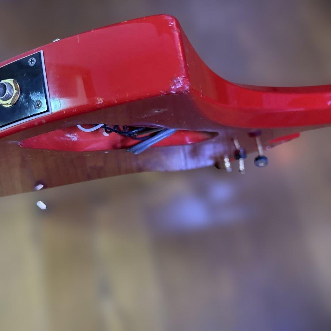 mg85xボディ fernandes hide burny フェルナンデス②