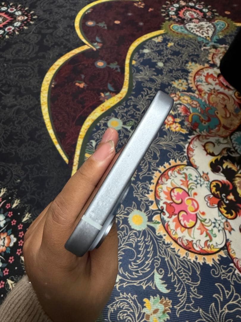 スマートフォン本体 Apple iPhone 15 -128