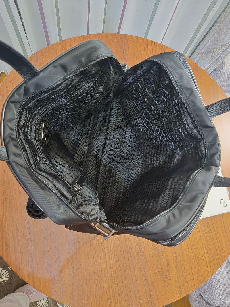 再！お値下げしました。PRADA　プラダ　ブリーフケース ビジネスバッグ　未使用