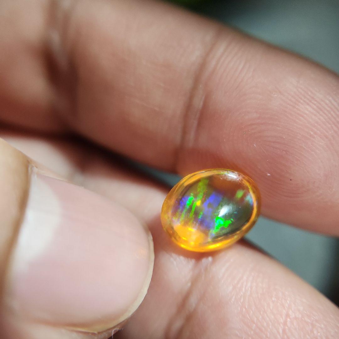 天然ファイアーオパール 2.440ct