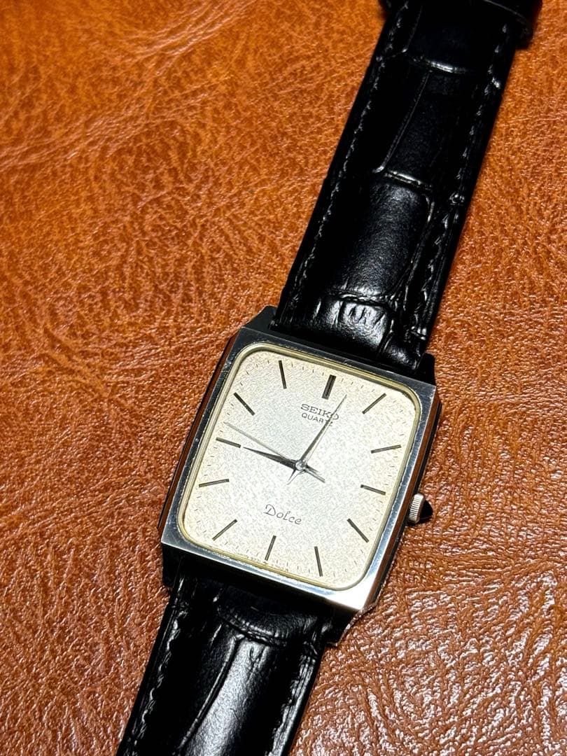 A139 希少 稼動品 SEIKO DOLCE スクエア型 80年代ヴィンテージ