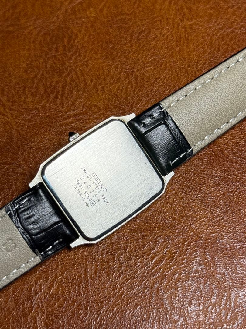 A139 希少 稼動品 SEIKO DOLCE スクエア型 80年代ヴィンテージ