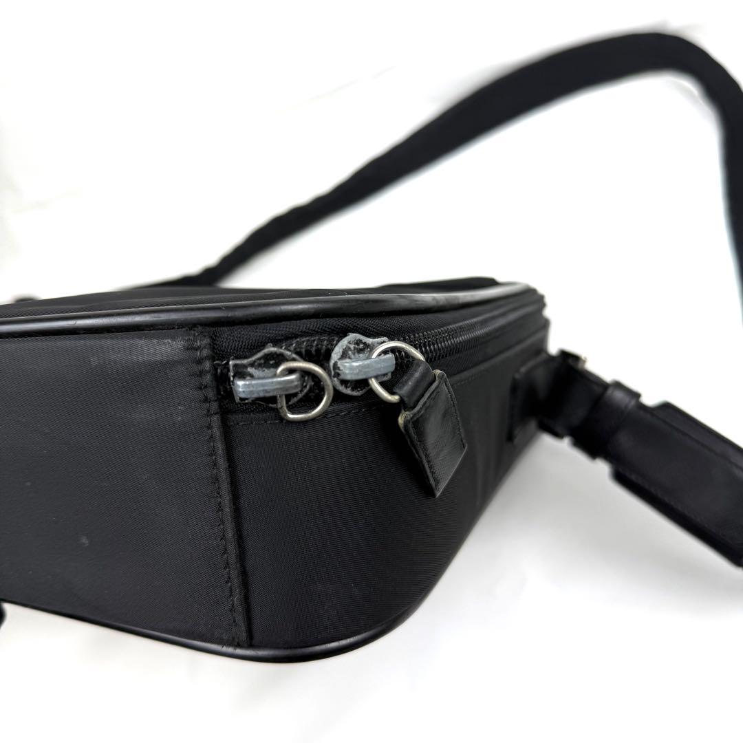 PRADA ビジネスバッグ 2way テスートナイロン レザー 三角ロゴ 黒