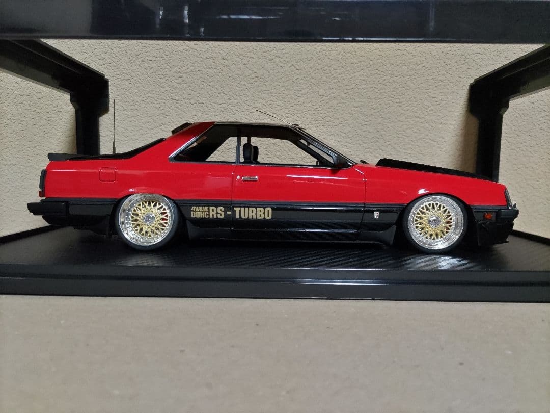 イグニッションモデル　SKYLINE　RS