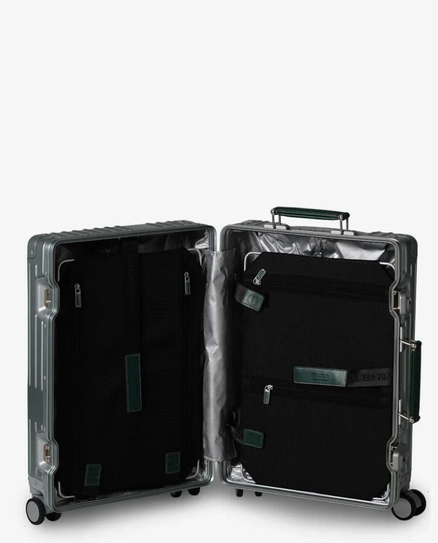 Innovator INV5811STP Cool Gray 70L イノベータースーツケースアルミ70L