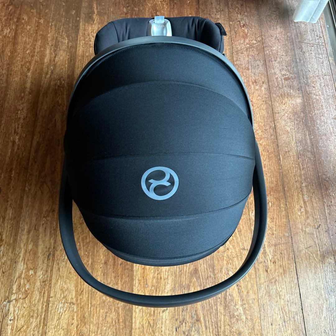 Cybex cloud Zi -Sizeチャイルドシート 18ヶ月 最大13kg
