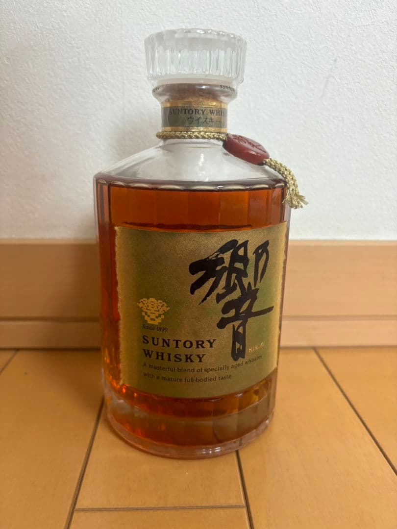 響 サントリー ウイスキー 未開封 贈答限定ノンエイジ裏ゴールドラベル