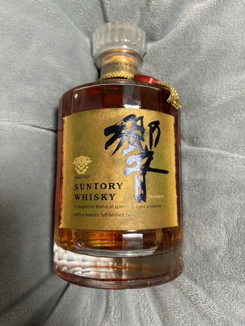 響 サントリー ウイスキー 未開封 贈答限定ノンエイジ裏ゴールドラベル