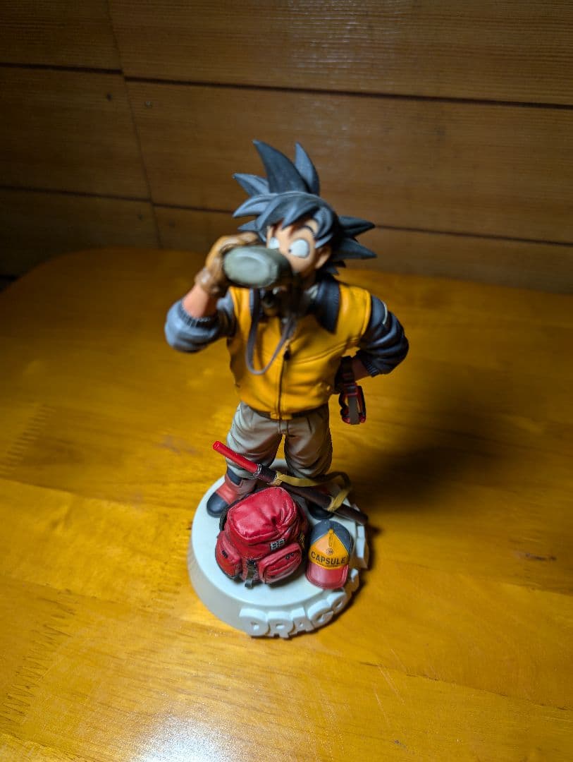 海外版】 ドラゴンボール 孫悟空 ネイビーカラー 水筒悟空 フィギュア