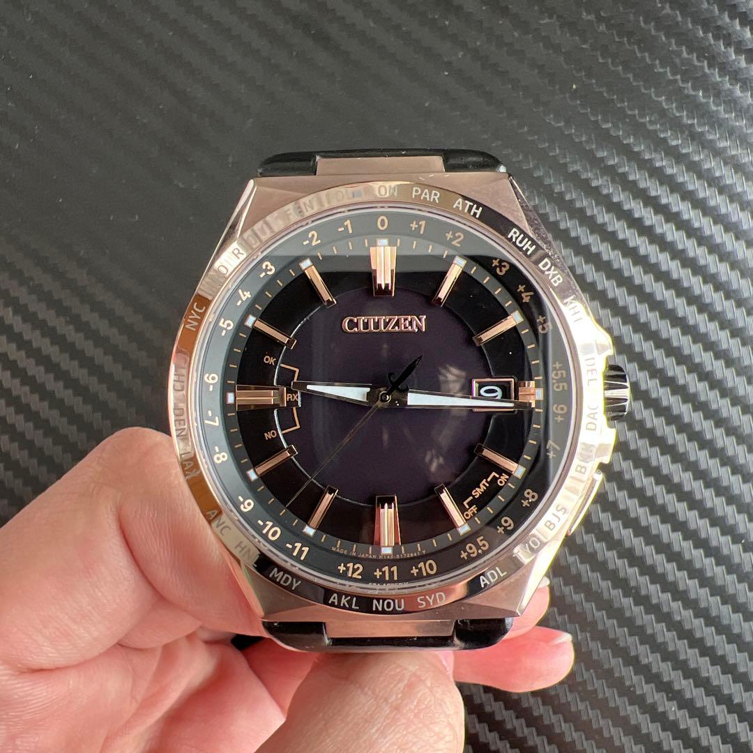 【美品】CITIZEN アテッサ ソーラー電波時計　CB0217-04E