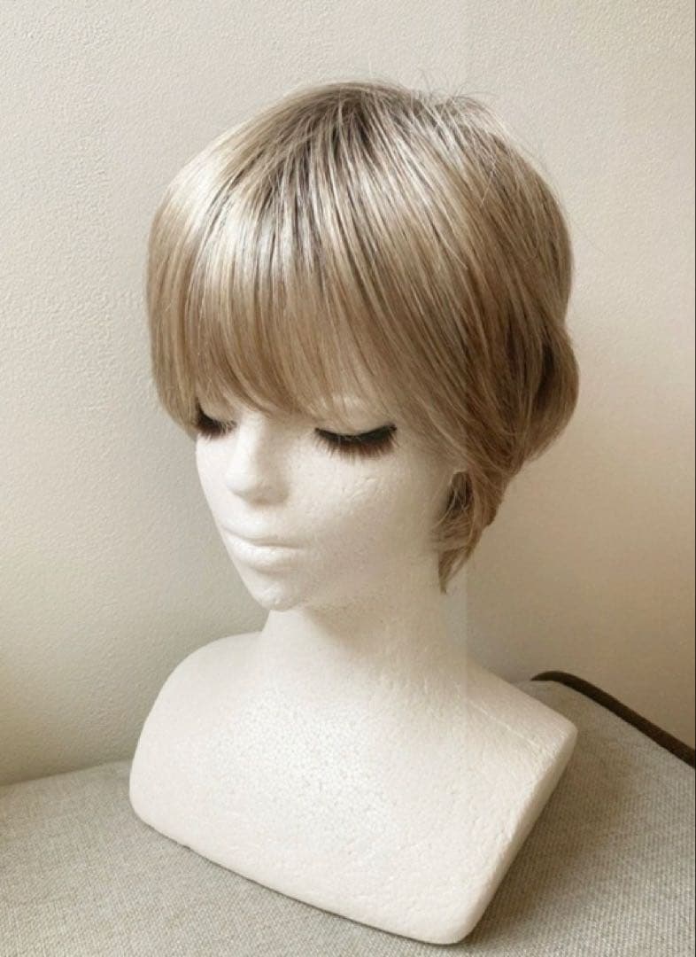 ひとみ　マリブ　ショート　ブロンドグラデーションカラー