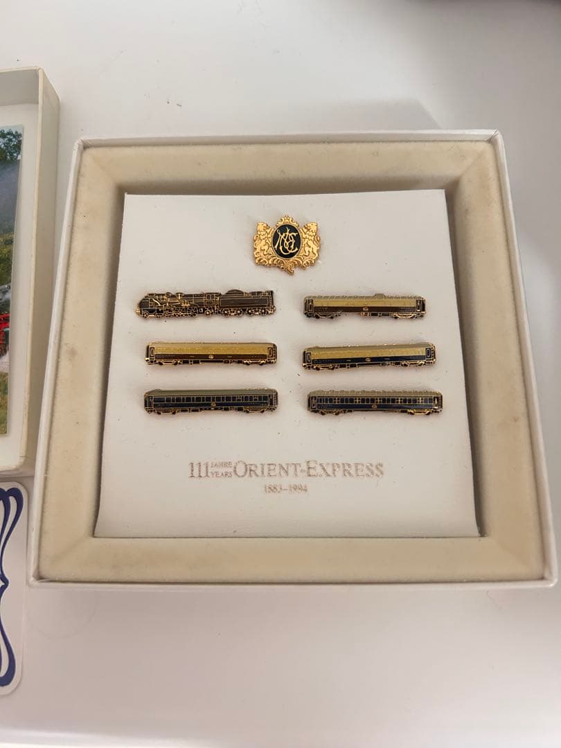 オリエントエクスプレス　ピンバッチ　シリアルナンバー入りカード