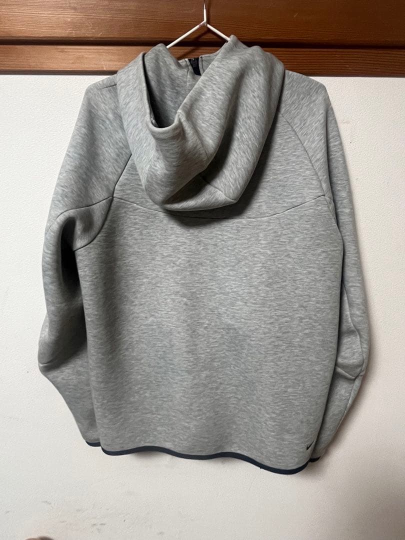 NIKE テックフリース　グレー　Lサイズ