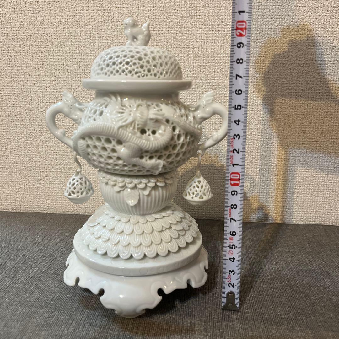 中里茂右衛門】白磁彫の伝統 日本名窯 十五代中里茂右衛門作 白磁網目