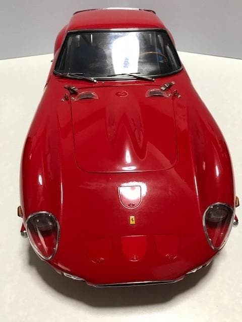 【デアゴスティーニ完成品】フェラーリ250GTO　1/8スケール