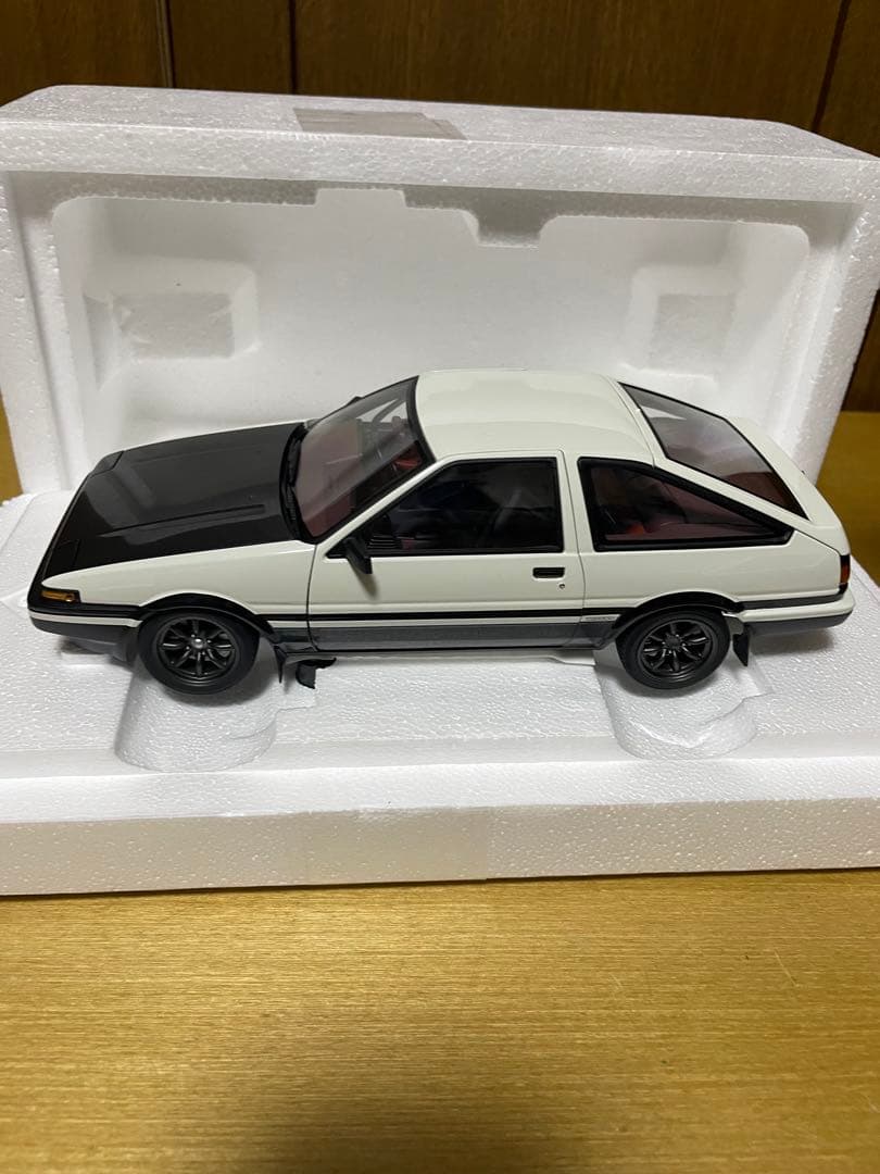 頭文字D AE 86 1/18 Auto Art FINAL VERSION