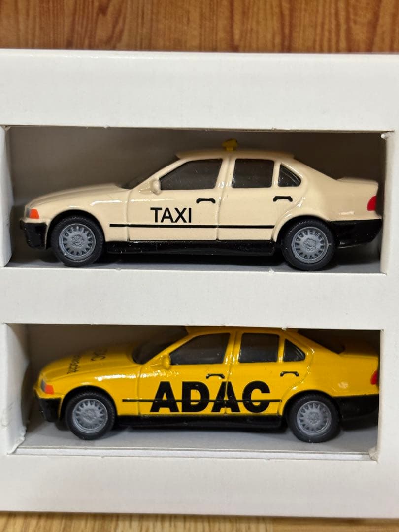 BMW junior Truck E36 ミニカー