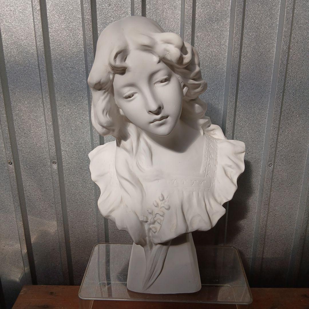 な*み様 石膏像 すずらんを持った少女 石膏像 すずらんを持っ