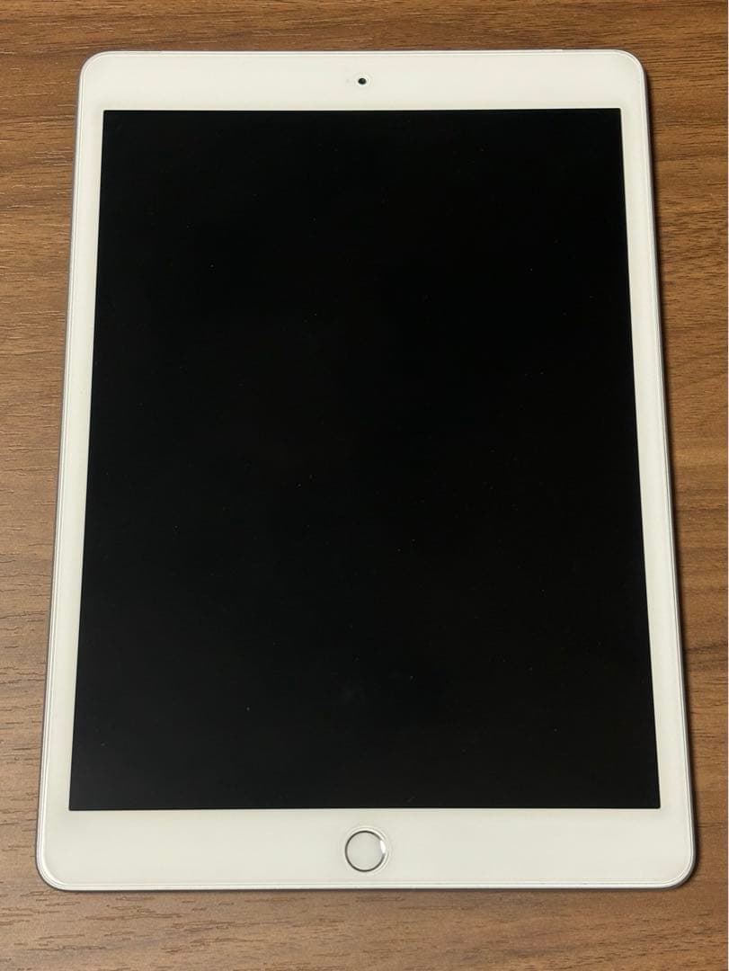 iPad 第8世代32GB Wi-Fi＋Cellularモデル