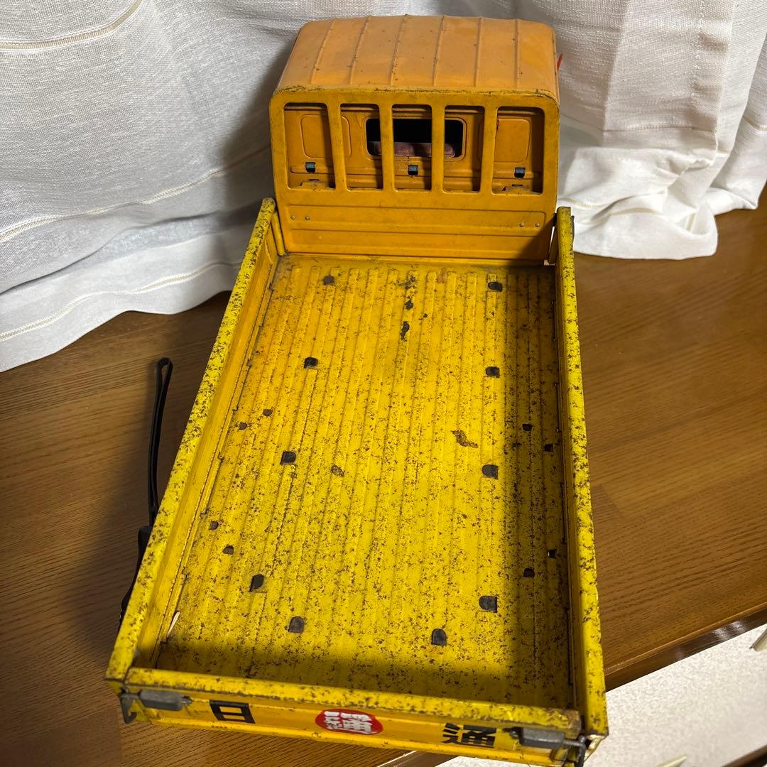 ブリキの車 ブリキのトラック ブリキのおもちゃ トヨエース 日通 日本