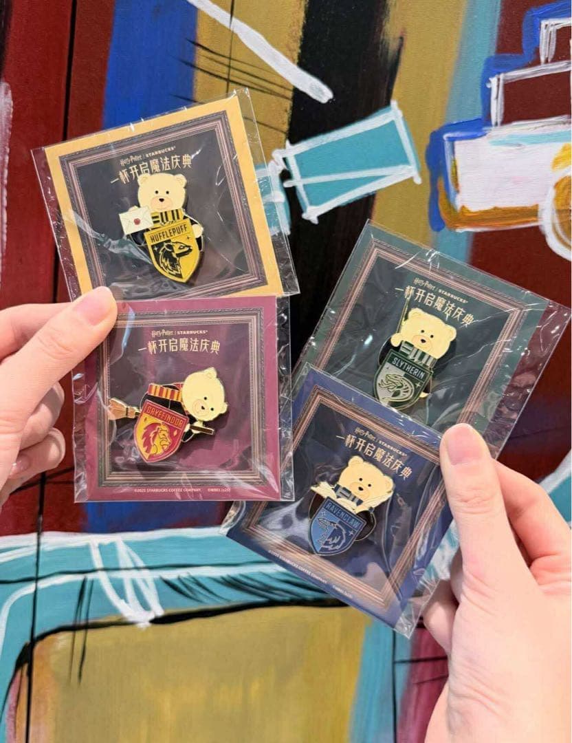 中国限定　スターバックス　ハリーポッター　ピンバッジ4点セット 中国限定 スターバックス ハリーポッター ピンバッジ4点セット 中国
