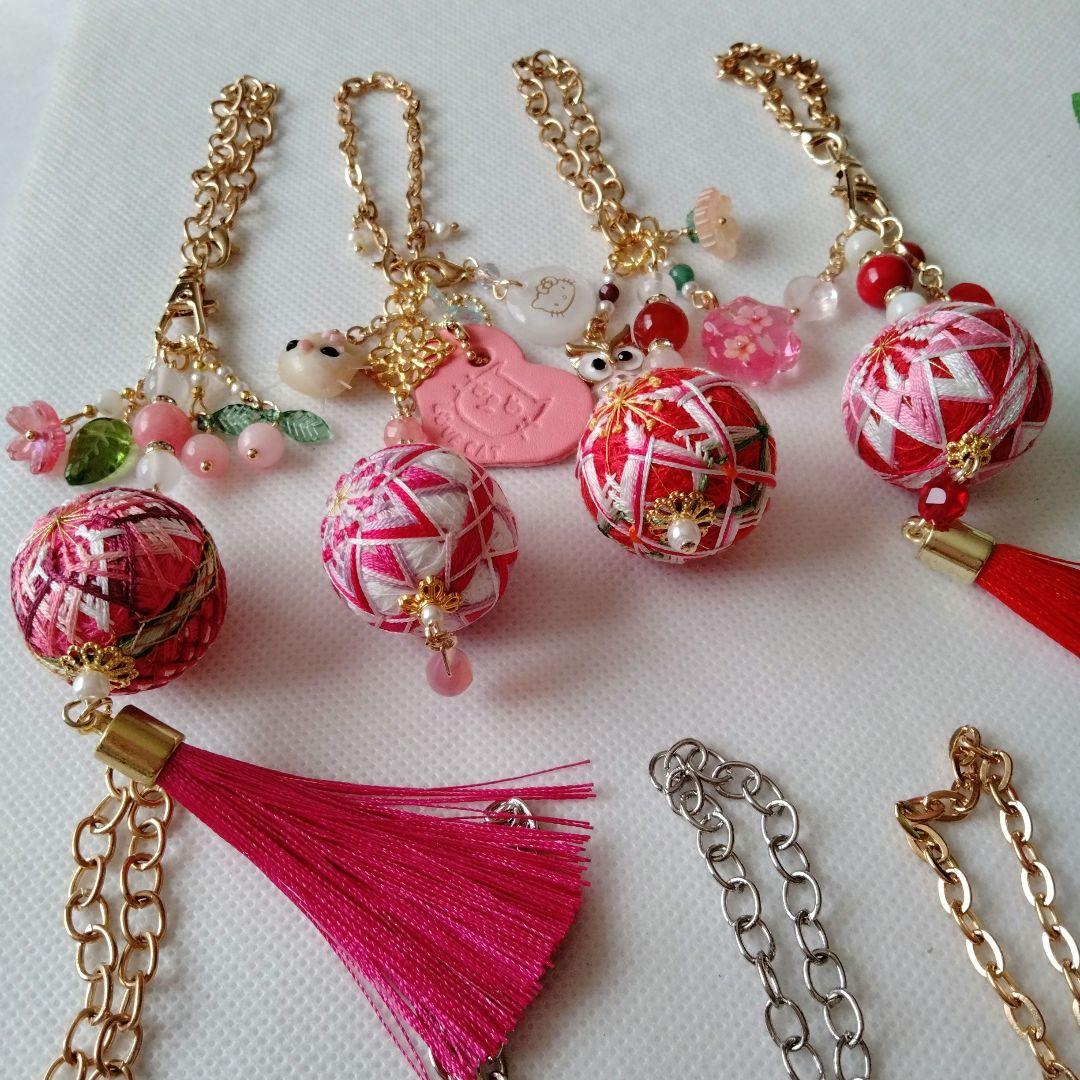 Muriel　絹糸　小さな手まり　バッグチャーム8個　天然石　ハンドメイド