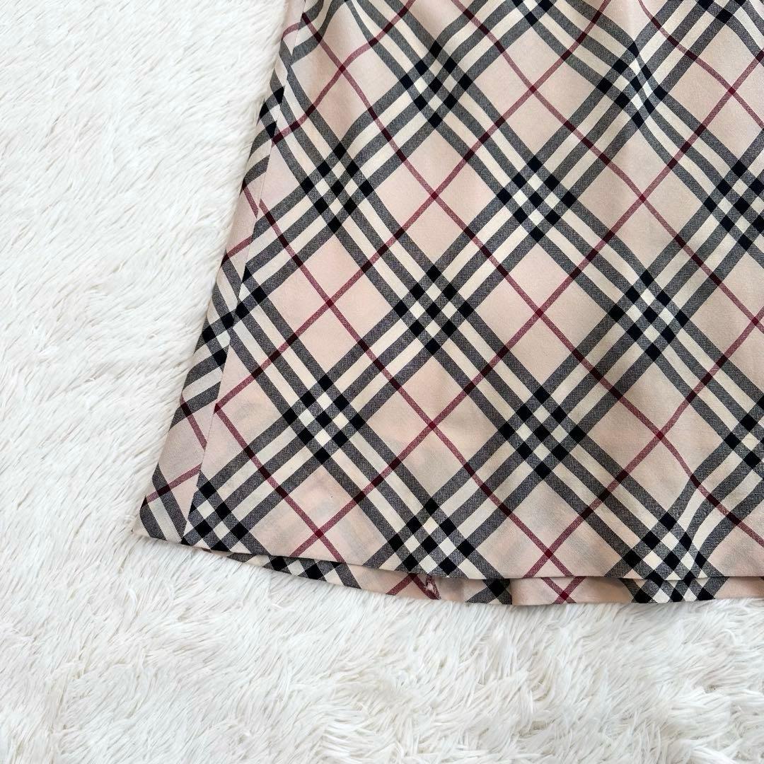 バーバリー 大きいサイズ ノバチェック タック フレアスカート ベージュ 15号