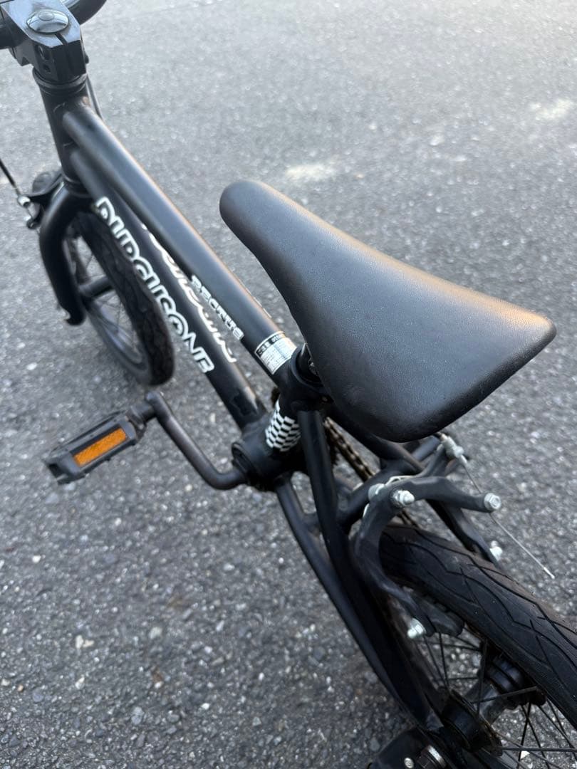 ダーカスワン　レクタス　14インチ（キッズBMX）