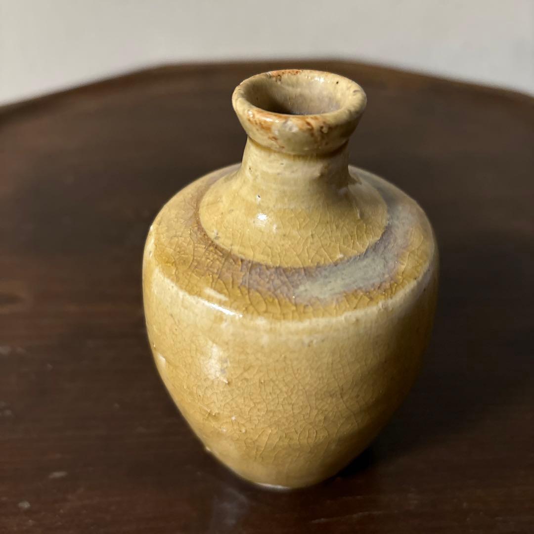 古い瀬戸小徳利　江戸明治　黄瀬戸　美濃　花器　酒器　アンティーク　古道具　検李朝