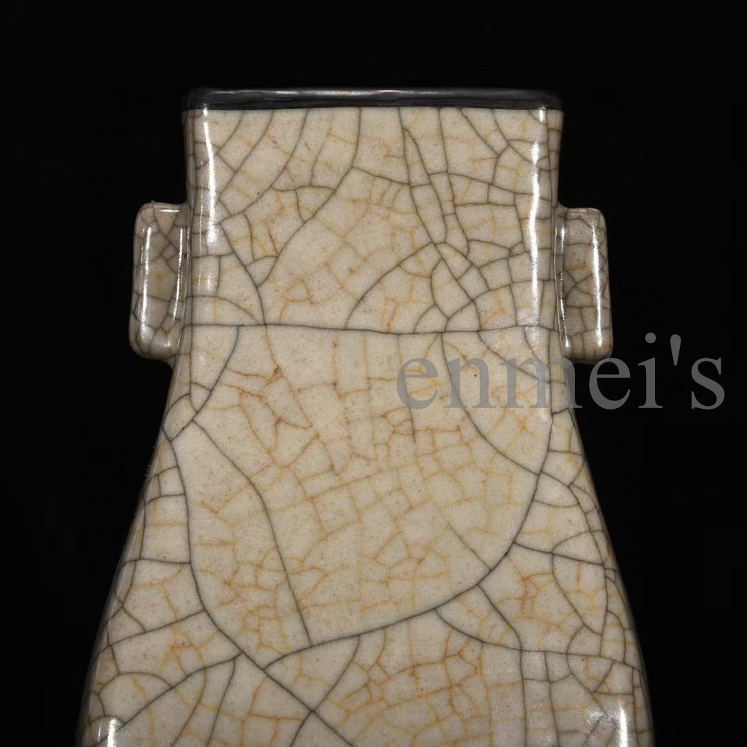 中国古美術・旧蔵の磁器・宋哥窯風 氷裂文 貫耳花瓶・陶器・文房置物