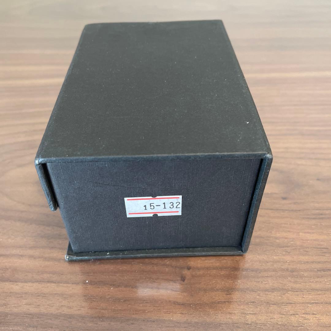 ウルトラマンシリーズの怪獣「ガラモン」クリスタルオブジェ　4点セット