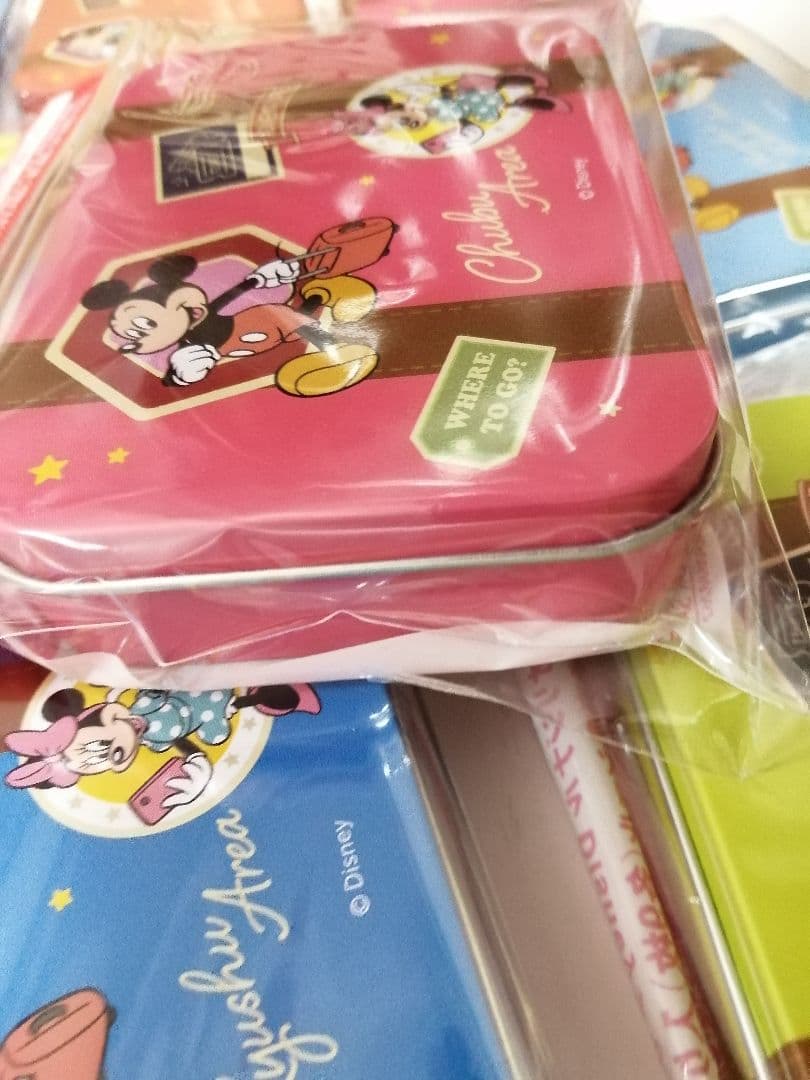 ディズニーグッズまとめ売り タンブラー シール入缶ポーチ 新品未開封