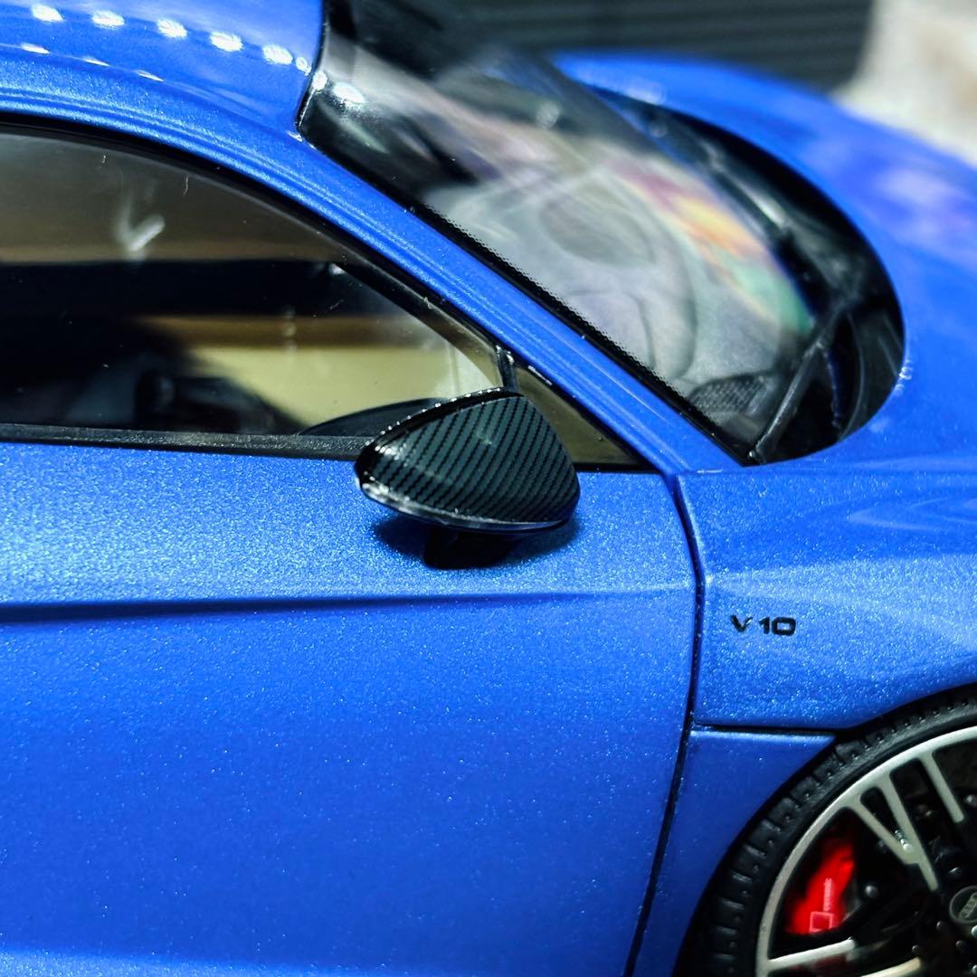 1/18 KENGFAI アウディ R8 V10 PLUS 2021