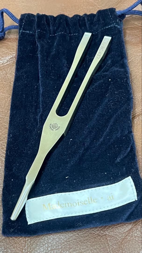 マドモアゼル愛　３本　クリアリングチューナー　美品　開運占い　瞑想楽器快眠