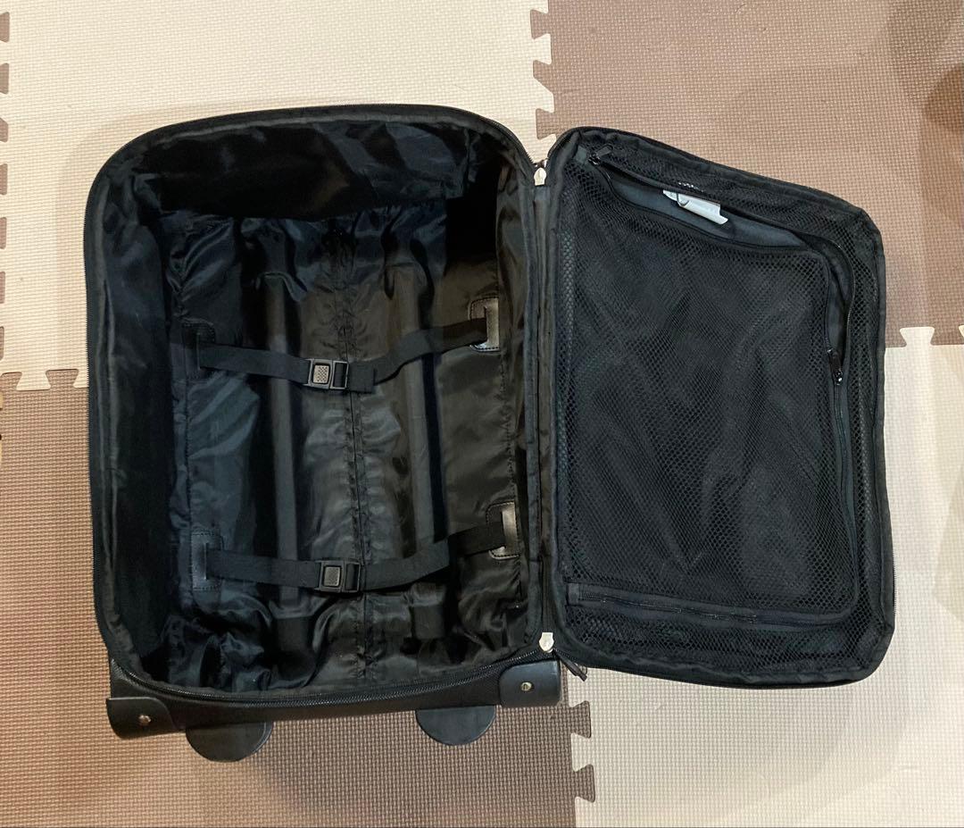 hummel キャリーバッグ 黒