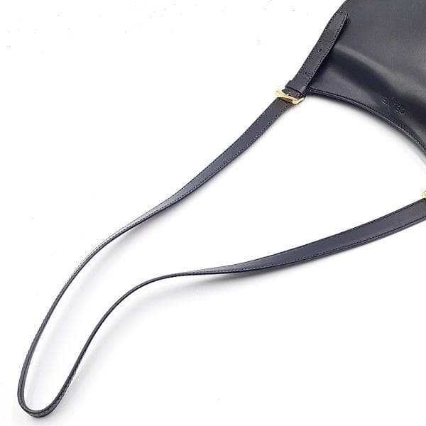 ◆外観美品◆ セリーヌ CELINE ショルダーバッグ 鞄 肩掛け レザー 黒系