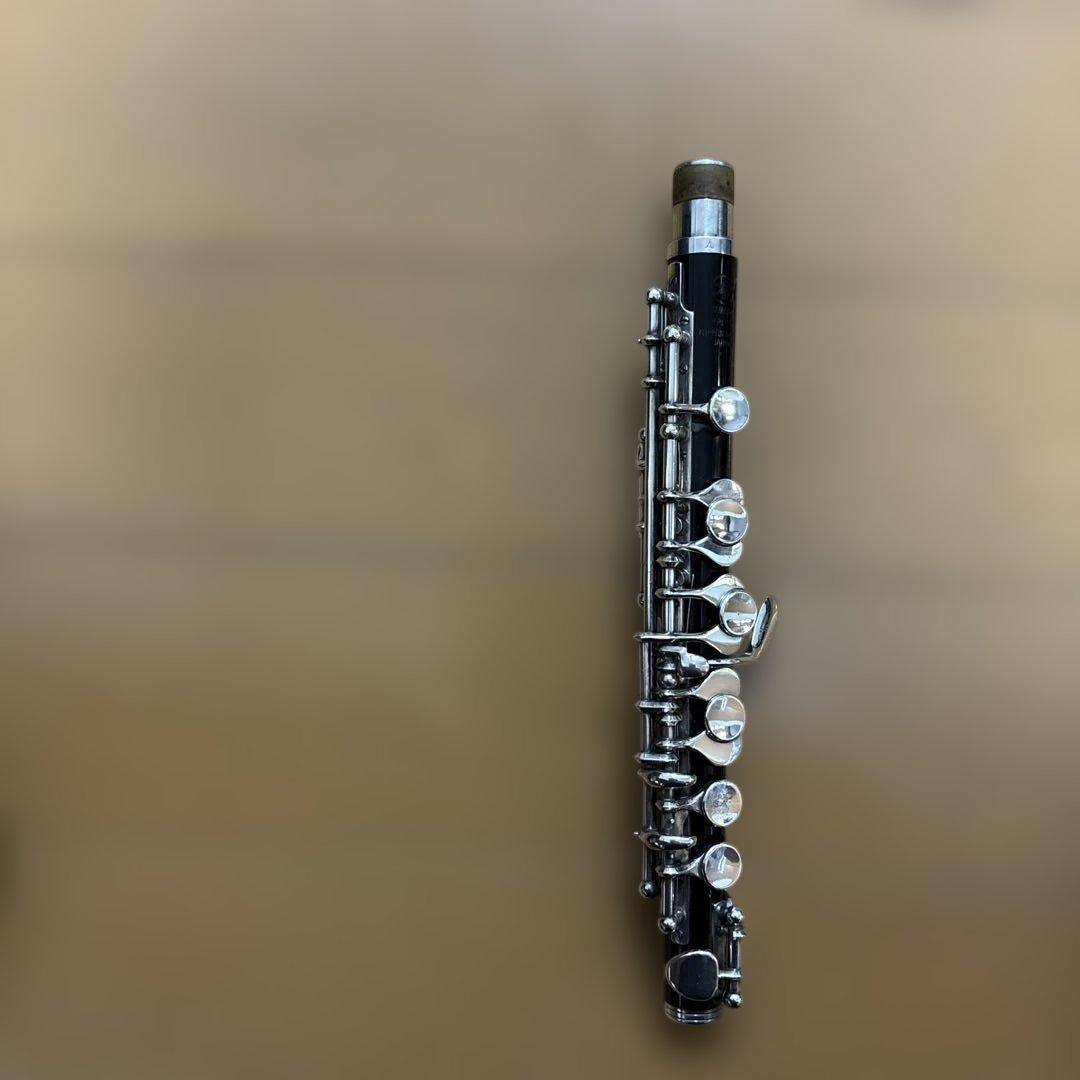 ピッコロ本体，ケースYAMAHA プラスチック製　中古　クロス付き(未使用品)