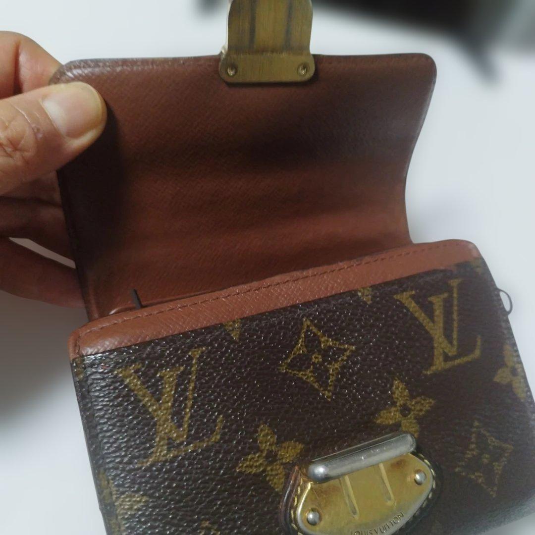 LOUIS VUITTON 三つ折り財布 ブラウン