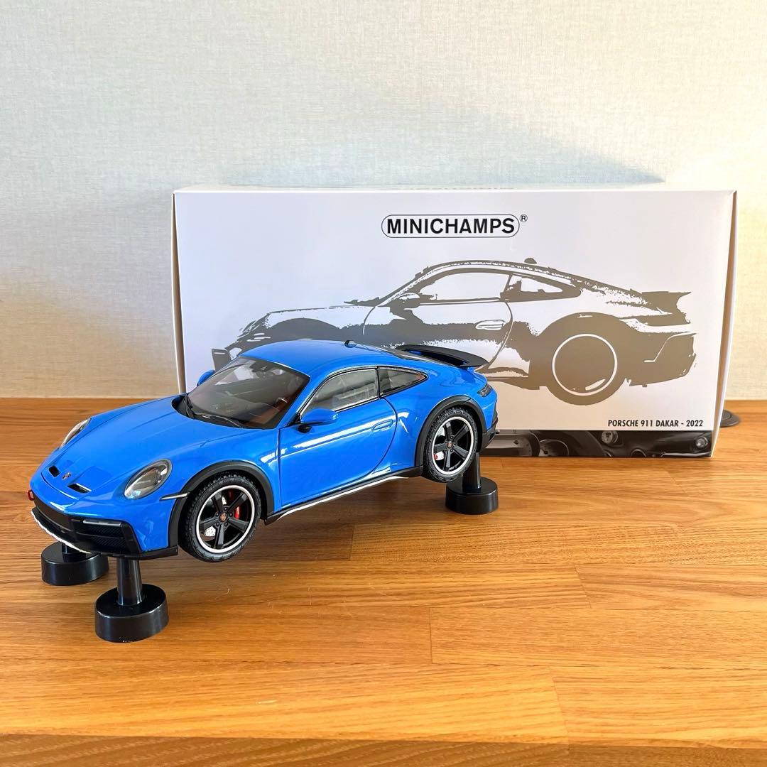 【ミニカー 美品】1/18 ミニチャンプス ポルシェ 911 ダカール 2022