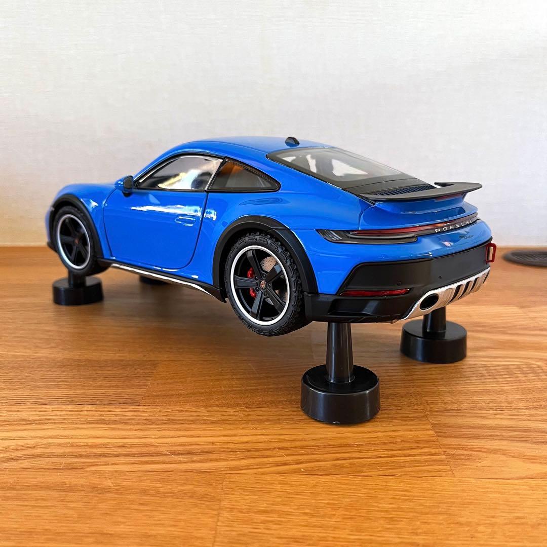 【ミニカー 美品】1/18 ミニチャンプス ポルシェ 911 ダカール 2022