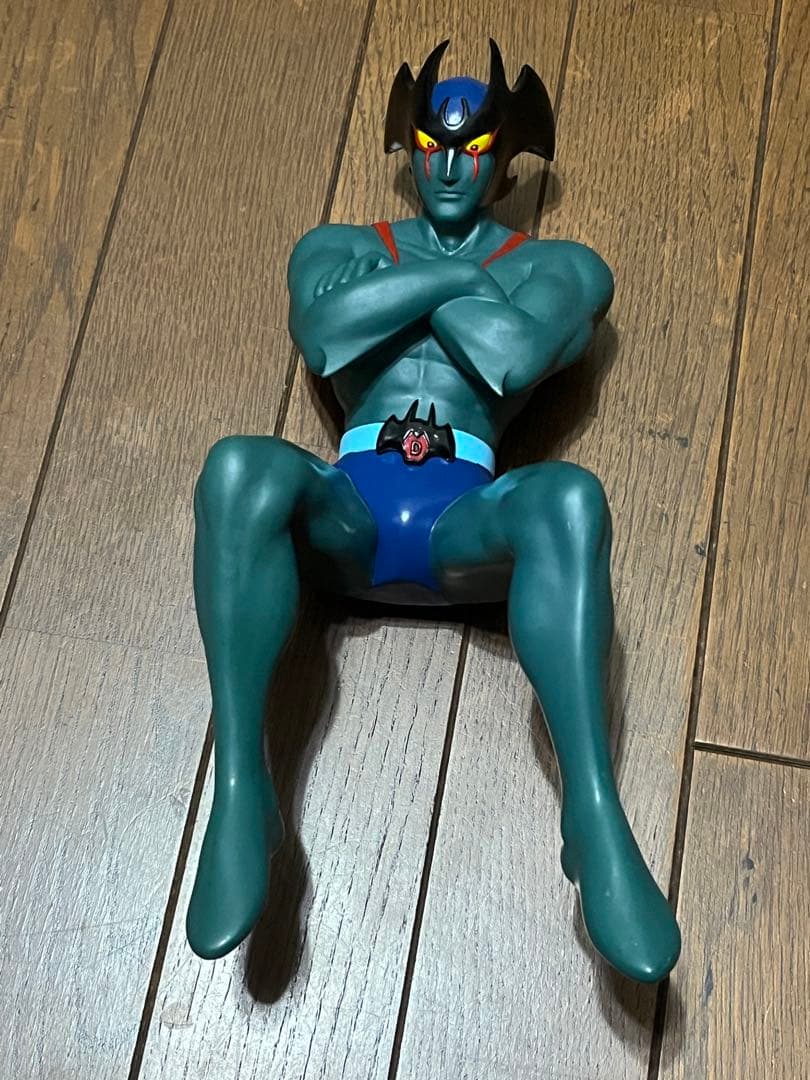 B'z 松本 さんアンプ乗る デビルマン ソフビ devilman フィギュア