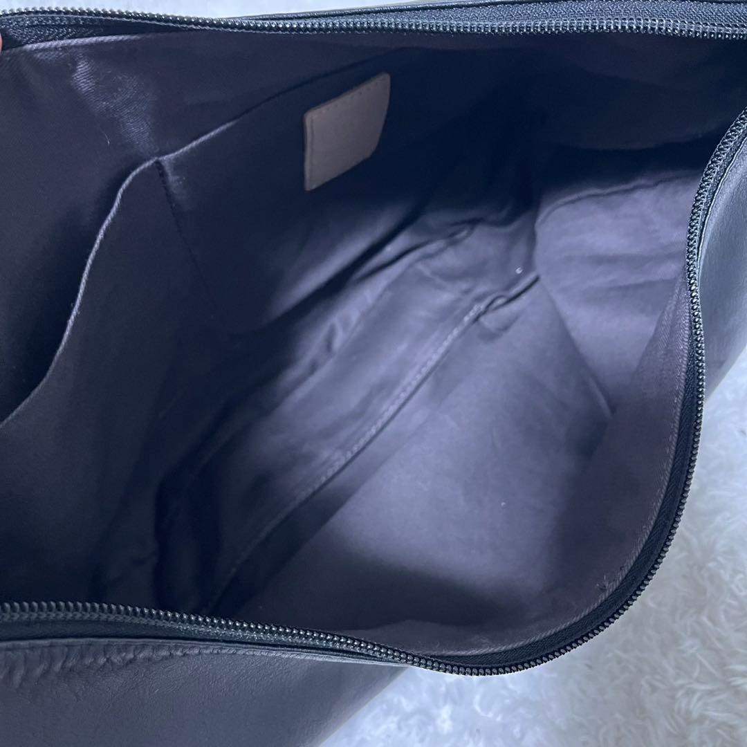 極美品 russetソフトレザーラウンドビッグショルダーバッグ ブラック A4