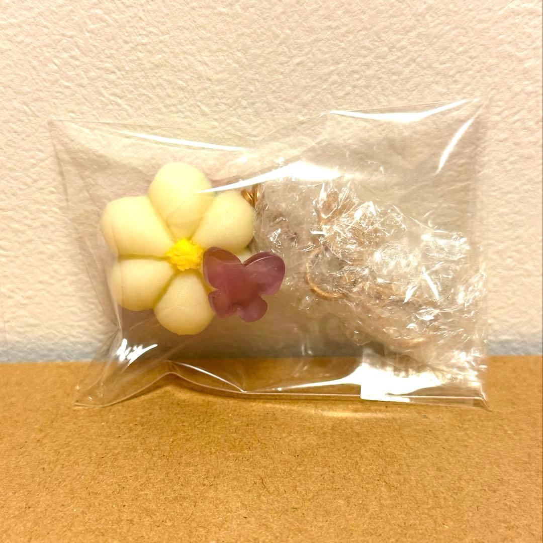 胡蝶しのぶ 和菓子バッグチャーム Q-pot.×鬼滅の刃 第1弾 キーホルダー